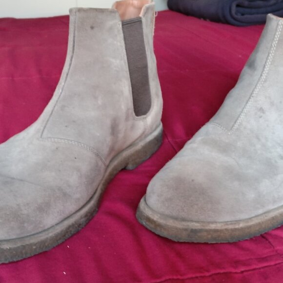 Vince brand Suede Chelsea Boots